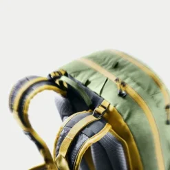Deuter Attack 16 khaki-turmeric Clearance